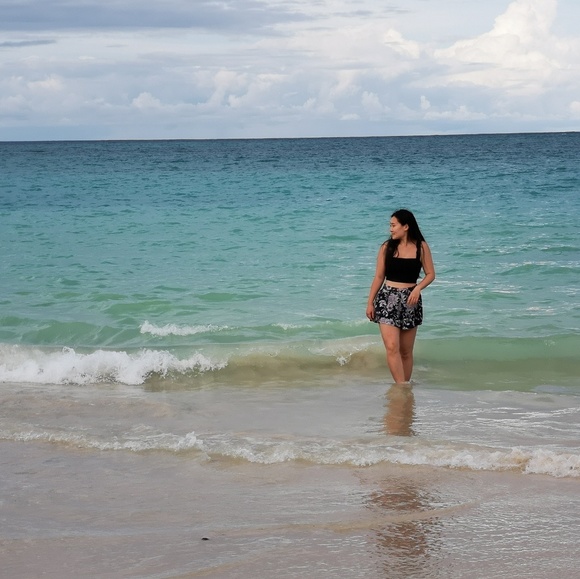 Meet your Posher, Sher - Picture 1 of 1